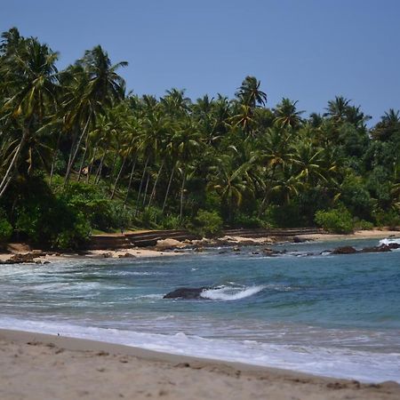 Ashford Beach Matara Kültér fotó