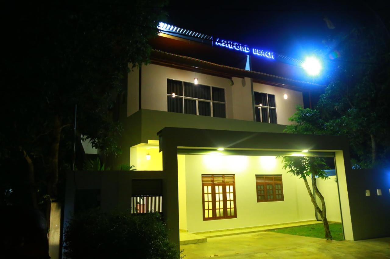 Ashford Beach Matara Kültér fotó