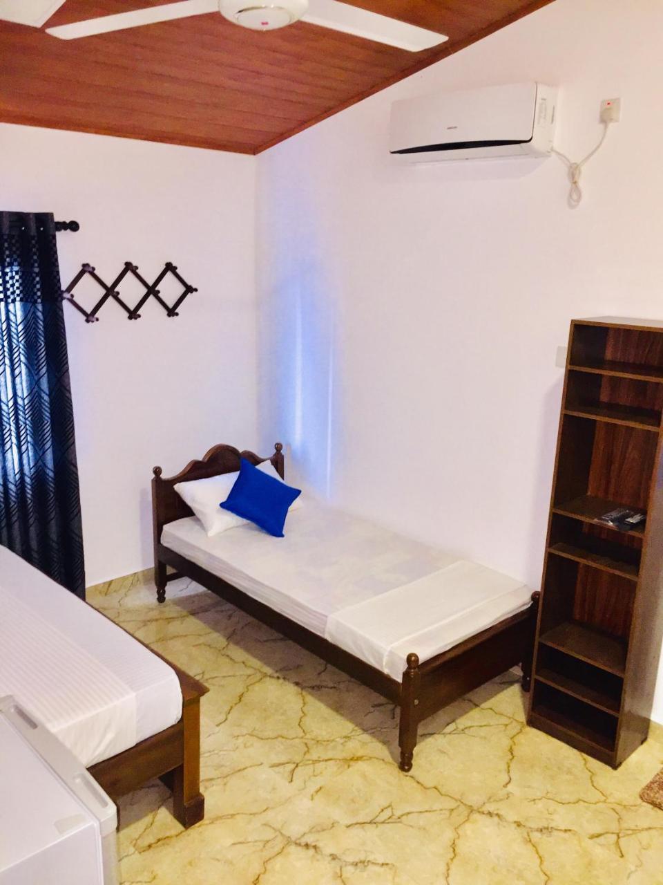 Ashford Beach Matara Kültér fotó
